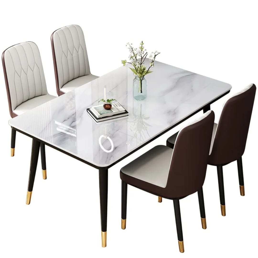 Table à manger marbre avec 4 chaises grises - ambiance luxe